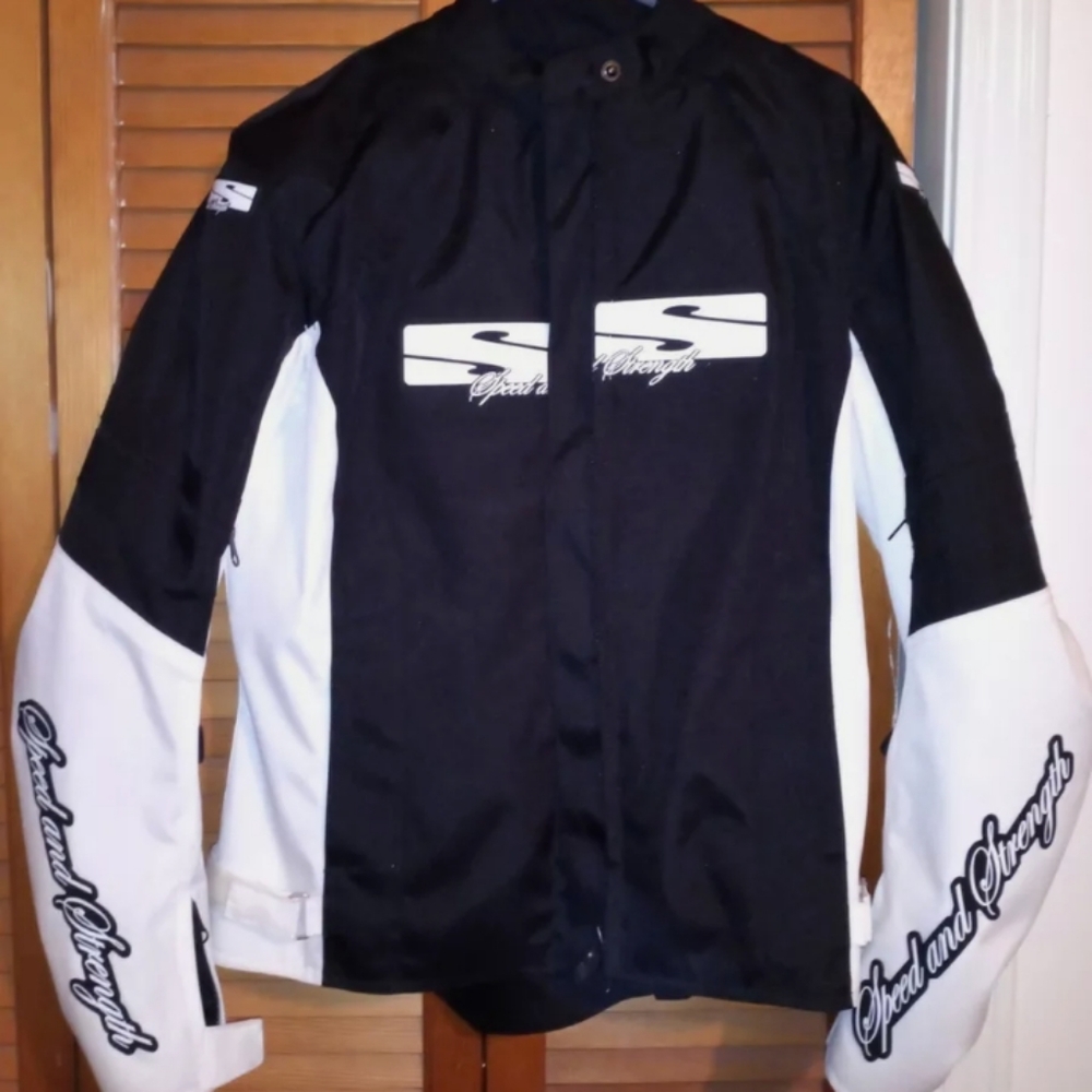 Women's Spend and Strength Motorcycle jacket